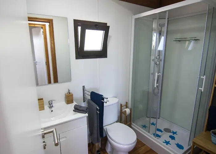 Quintinha Da Charneca 木屋 Alfeizerão